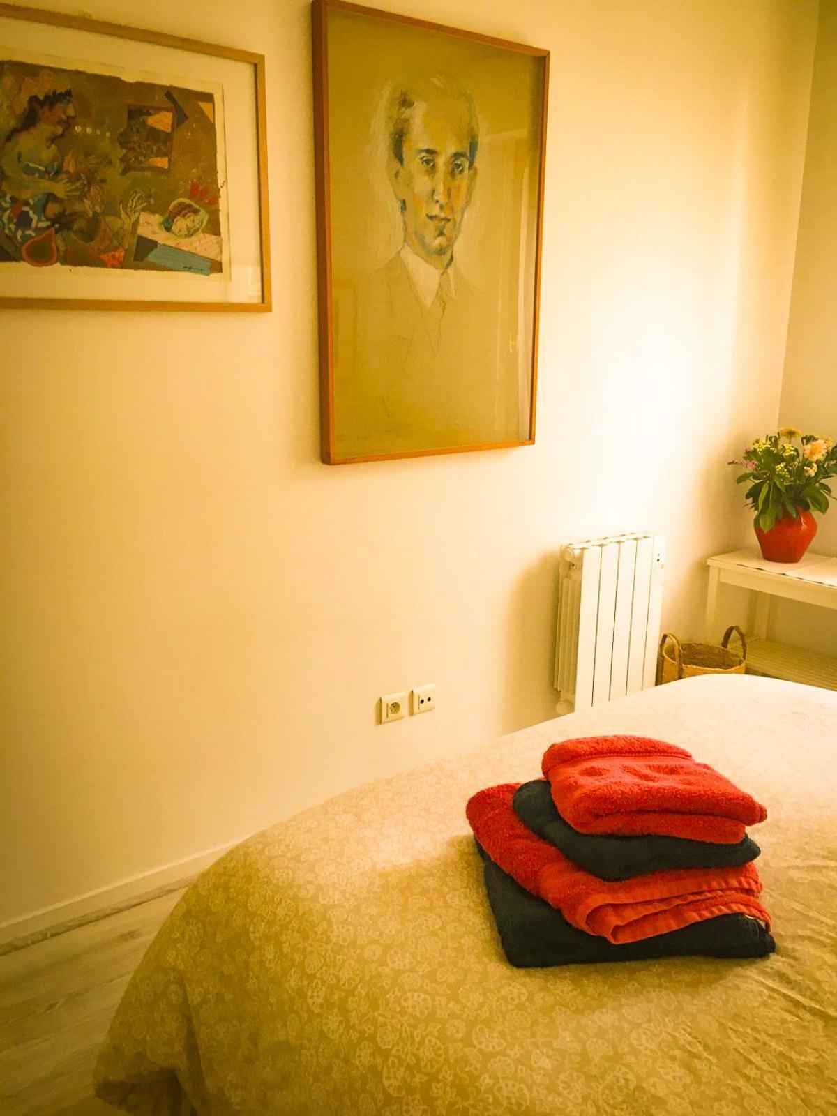 Double Room With Balcony Париж Экстерьер фото